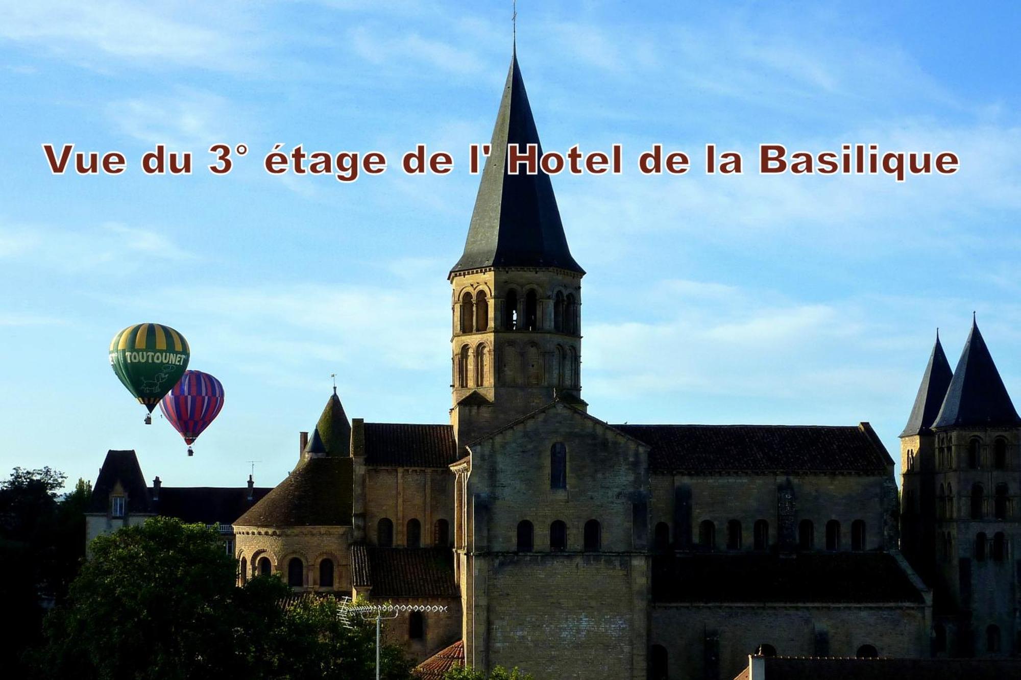 Hotel De La Basilique Paray-le-Monial Esterno foto