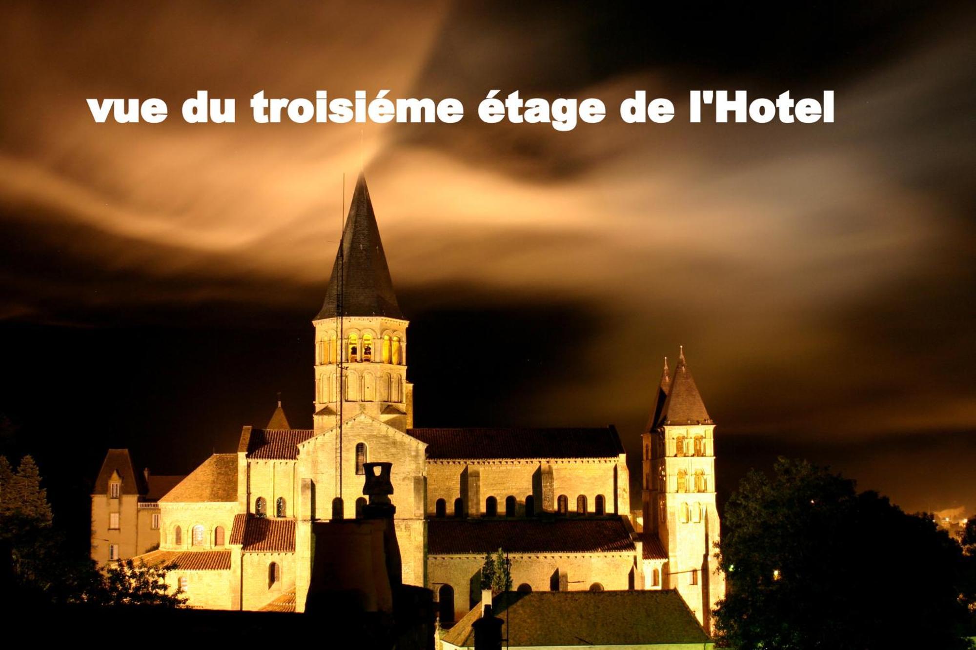 Hotel De La Basilique Paray-le-Monial Esterno foto