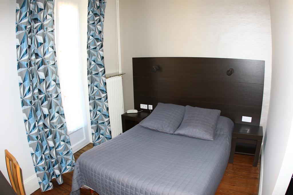 Hotel De La Basilique Paray-le-Monial Esterno foto